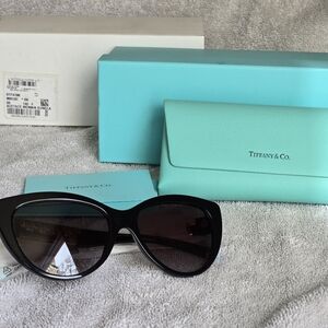 Tiffany & Co. Black Sunglasses with Blue Case☆TF 4196 Cat Eye 56mm 140 ☆ NEW!!